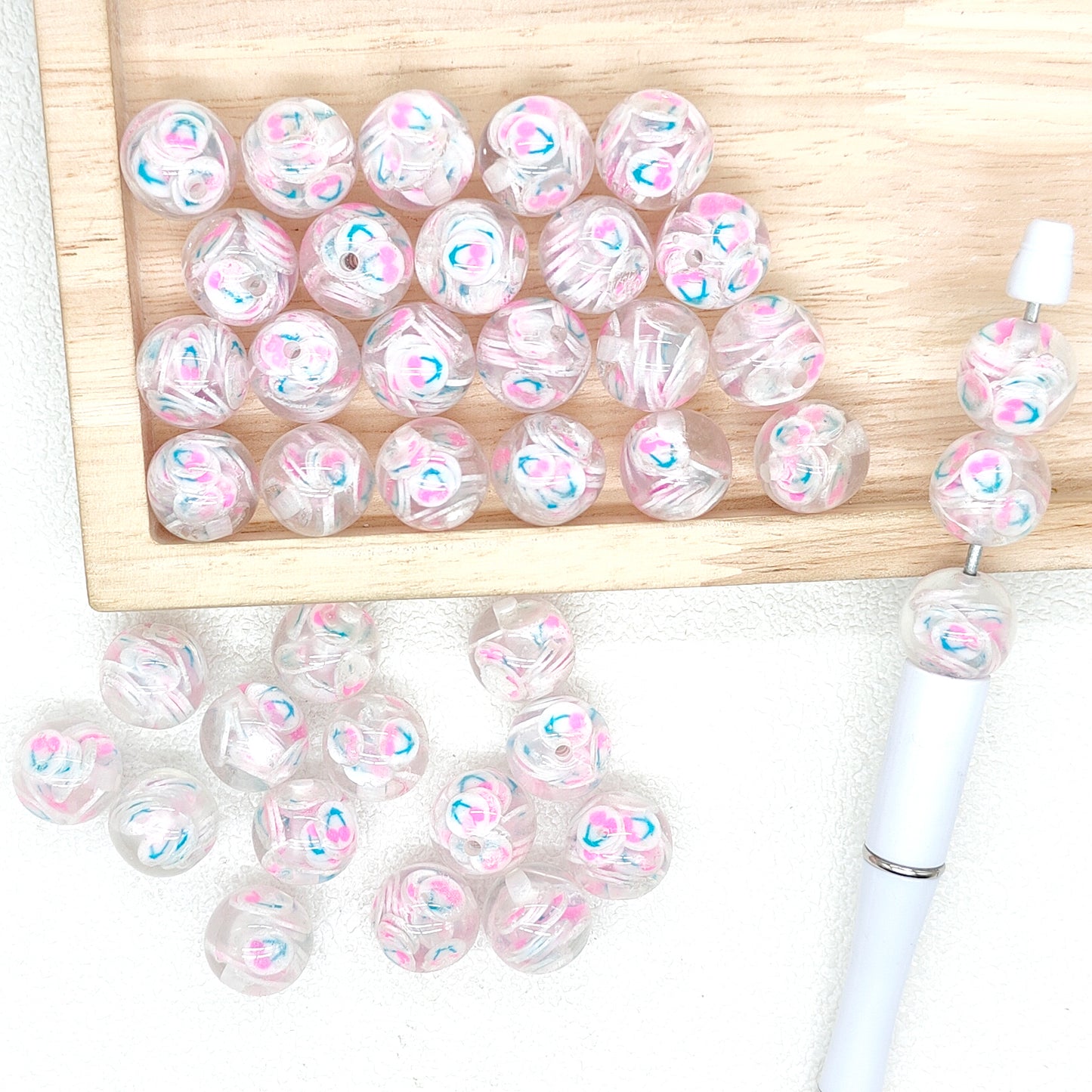 16mm 10Pcs Heart Pattern Resin Acrylic Beads