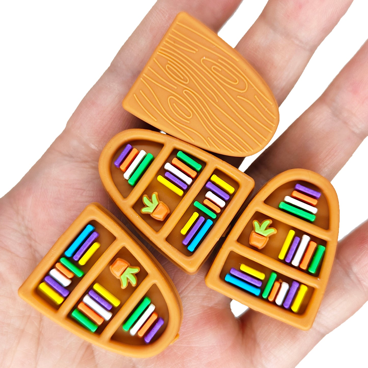 3D Bookshelf Focal