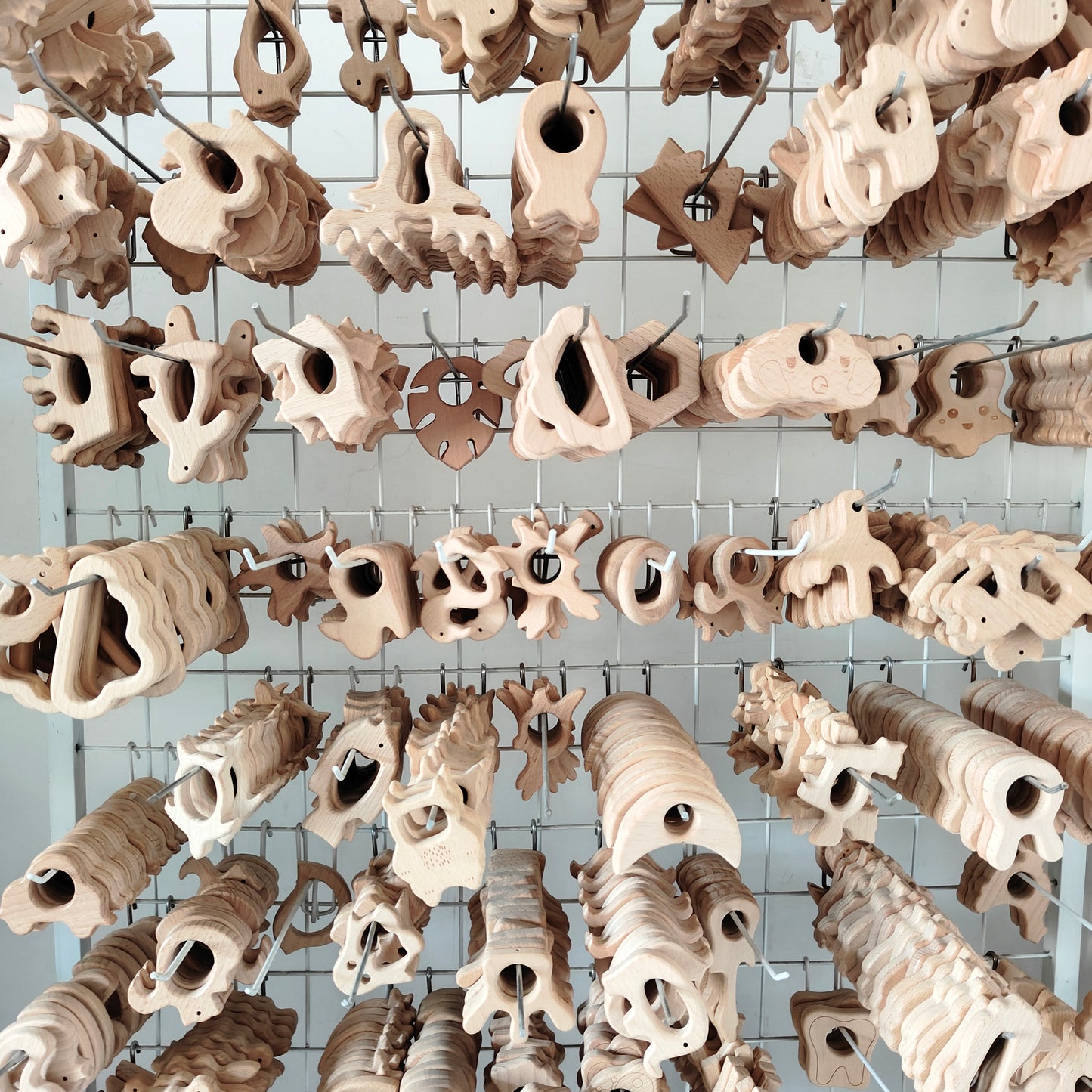 20Pcs Random Mix Beech Pendant