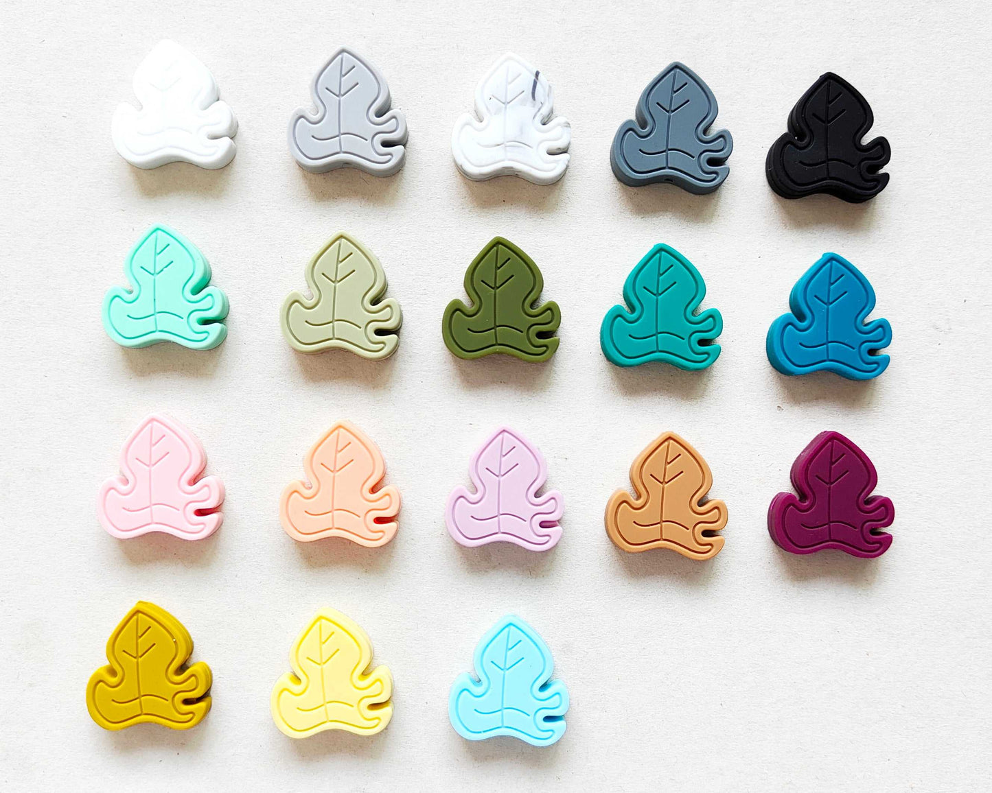 Monstera Silicone Beads 27*26*7mm