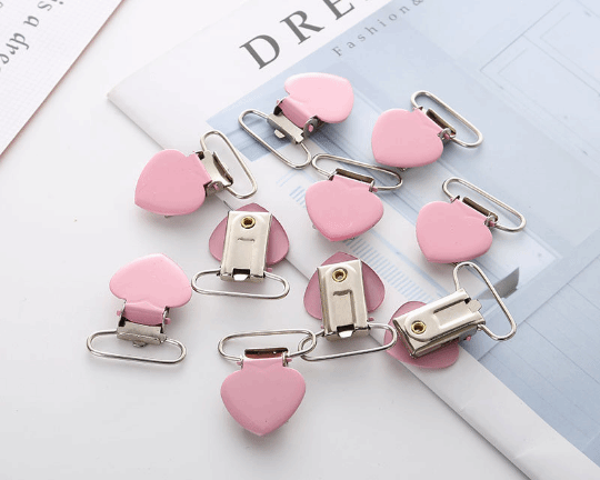 Heart - Metal Pacifier Clips /Pink