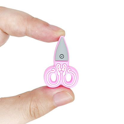 Scissors Focal Beads