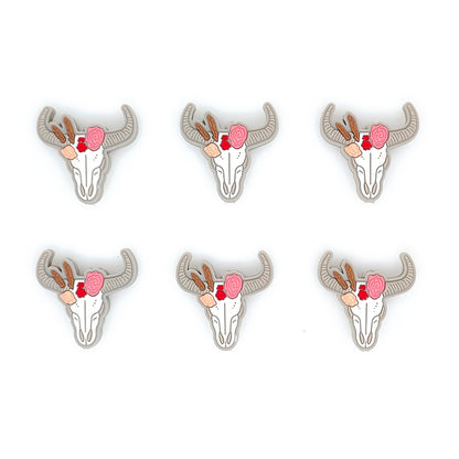 Western Cow Skull Focal