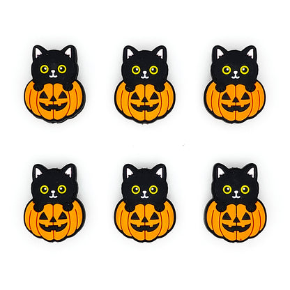 Black Сat With Pumpkin Focal