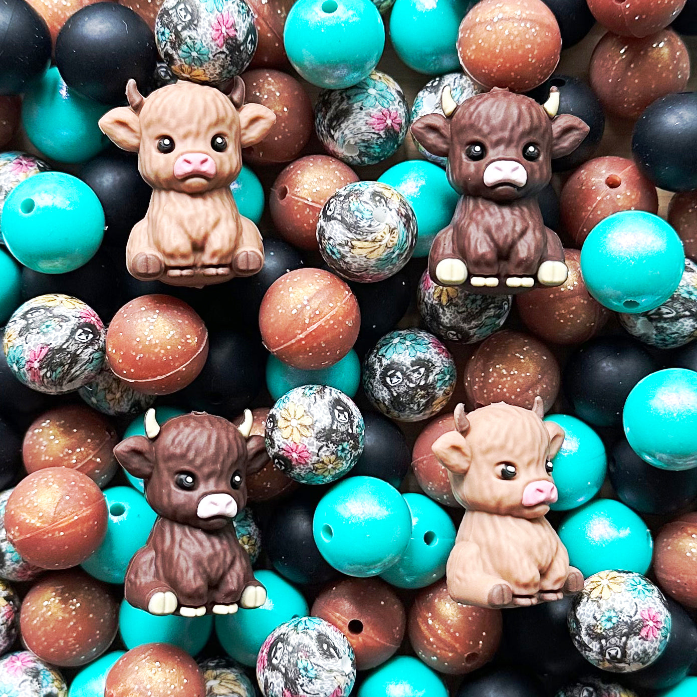 Assorted Highland Cow Silicone Beads Pack