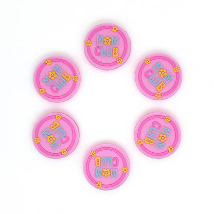 Mom Club Focal