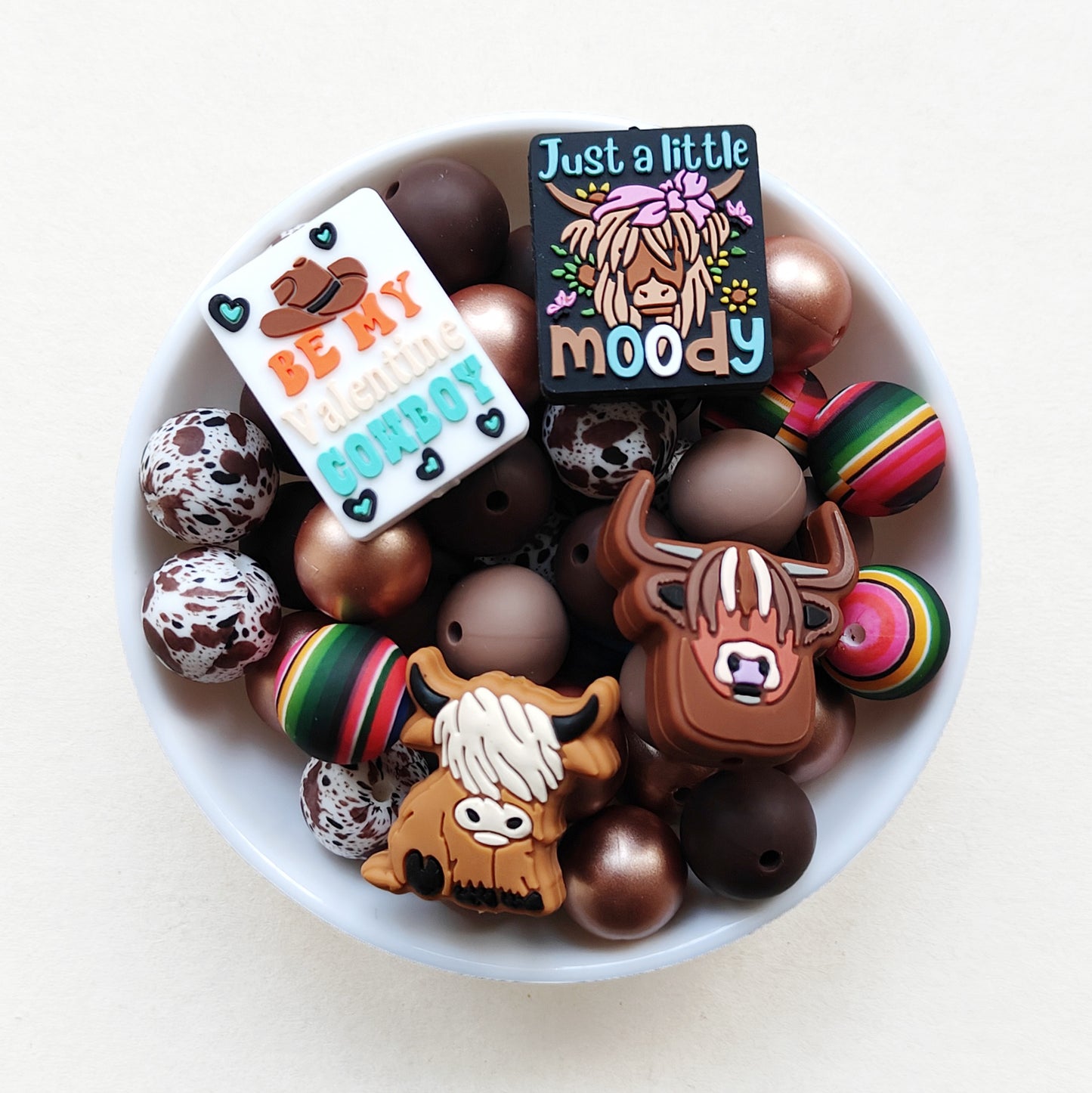 44Pcs Western Themed Assorted Highland Cow Silicone Beads