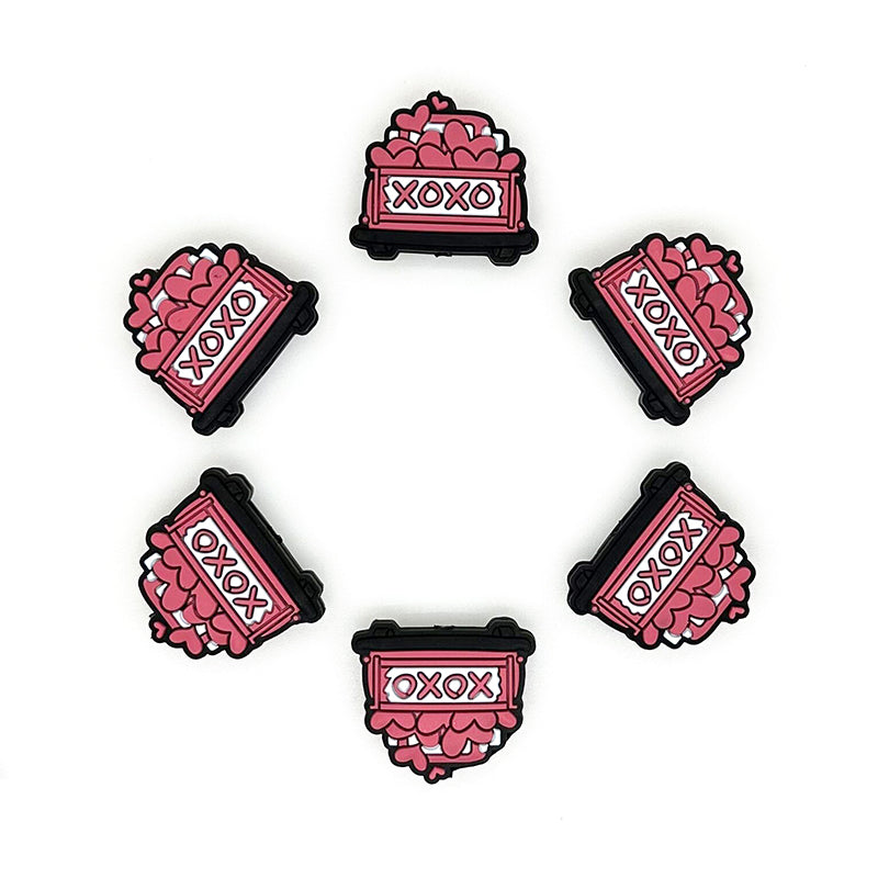 XOXO Love Heart Truck Focal