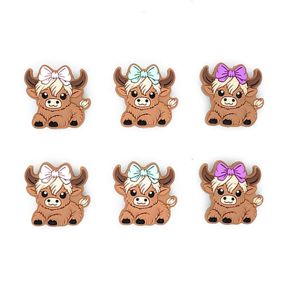 Highland Cow With Bow Focal