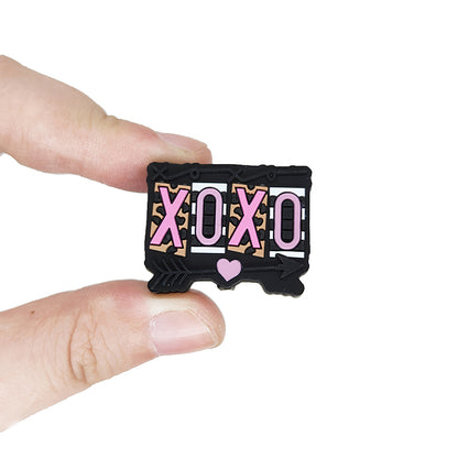 XOXO Focal