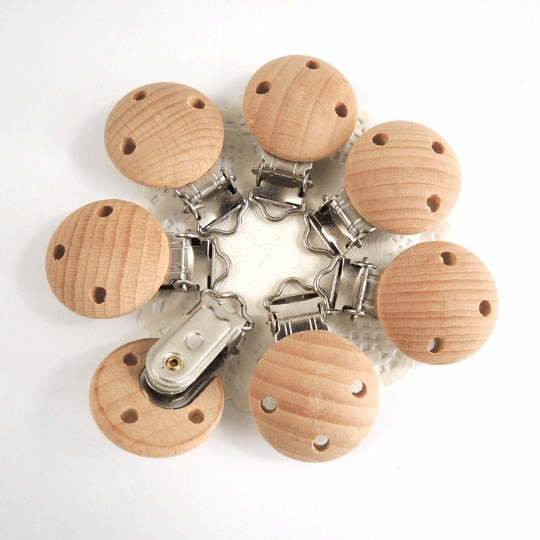 3 Holes Wooden Pacifier Clip