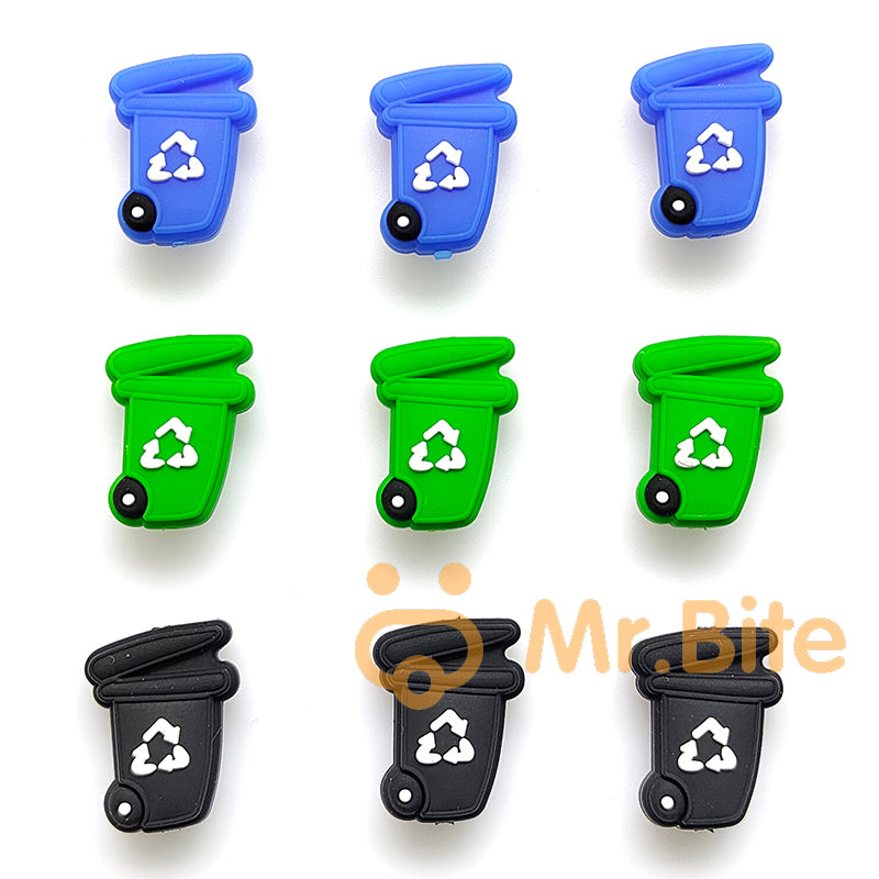 Trash Can Focal