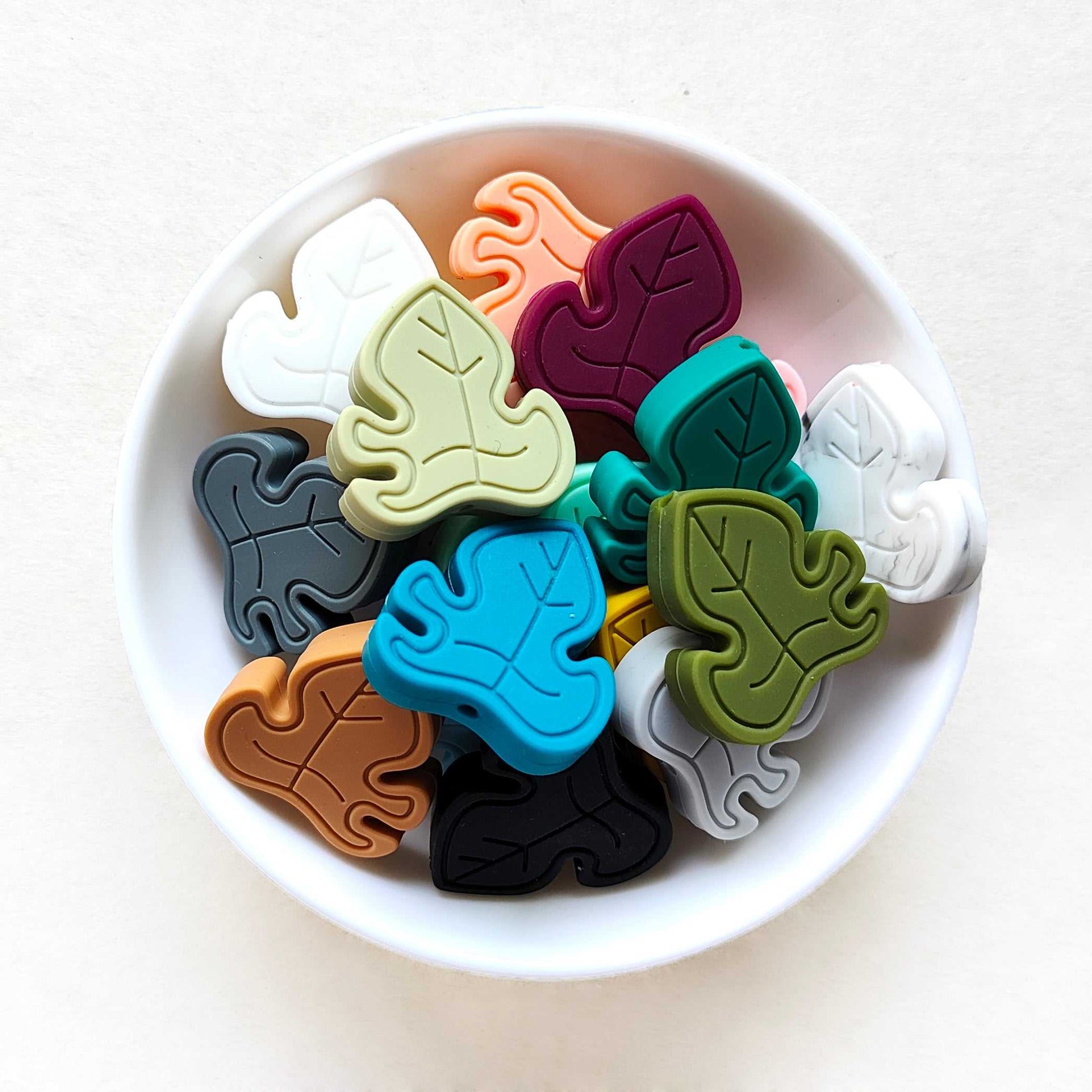 Monstera Silicone Beads 27*26*7mm